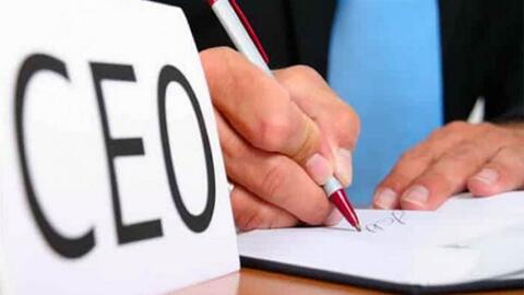 Trước thềm ĐHCĐ: Ngân hàng dồn dập miễn nhiệm nhân sự cấp cao