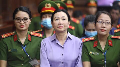 Vì sao ngân hàng nước ngoài phản đối bà Trương Mỹ Lan bán tòa nhà 1 tỷ USD?
