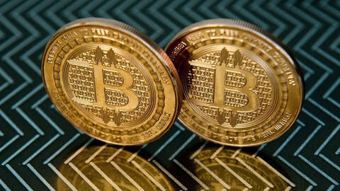 Bitcoin chưa đủ mạnh để truất ngôi đồng USD