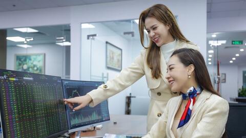 Bớt áp lực từ bên ngoài, VN-Index sẽ tiếp tục hồi phục trong ngắn hạn?