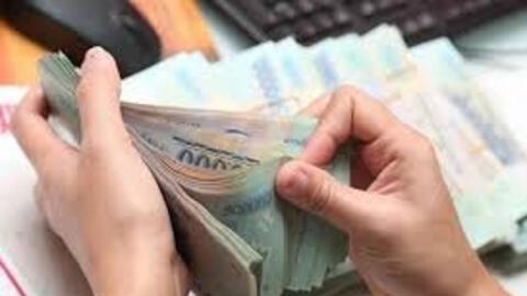 Cá nhân giao dịch từ 400 triệu đồng trở lên phải báo cáo Ngân hàng Nhà nước