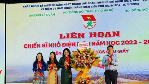 Tự hào "chiến sĩ nhỏ Điện Biên"