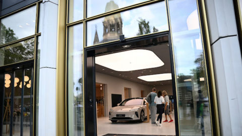 Nối gót Mỹ và Thỗ Nhĩ Kỳ, Châu Âu sắp áp thuế mới với xe điện từ Trung Quốc