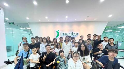 Bài 2: Những "đoá hoa khuyết" vươn mình