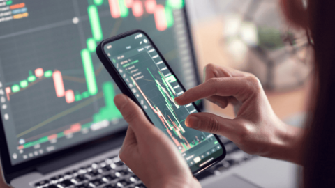 Nhóm Vingroup, ngân hàng dẫn dắt VN-Index tăng gần 6% trong tuần