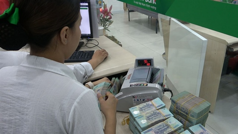 Các ngân hàng phải duy trì tỷ lệ an toàn vốn tối thiểu 8% từ 15-9