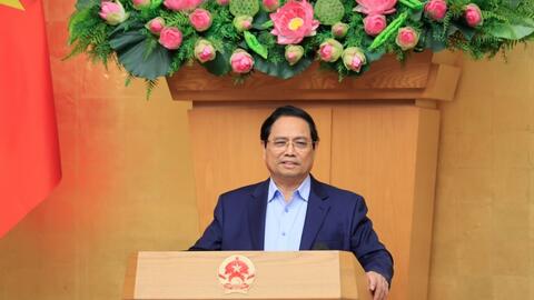 Giữ vững ổn định kinh tế vĩ mô, kiên định mục tiêu tăng trưởng trên 10%