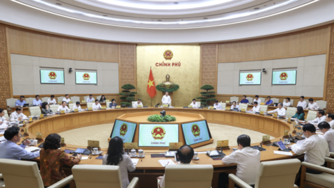 Dồn lực, tăng tốc hiện thực hóa mục tiêu tăng trưởng kinh tế từ 10% trở lên