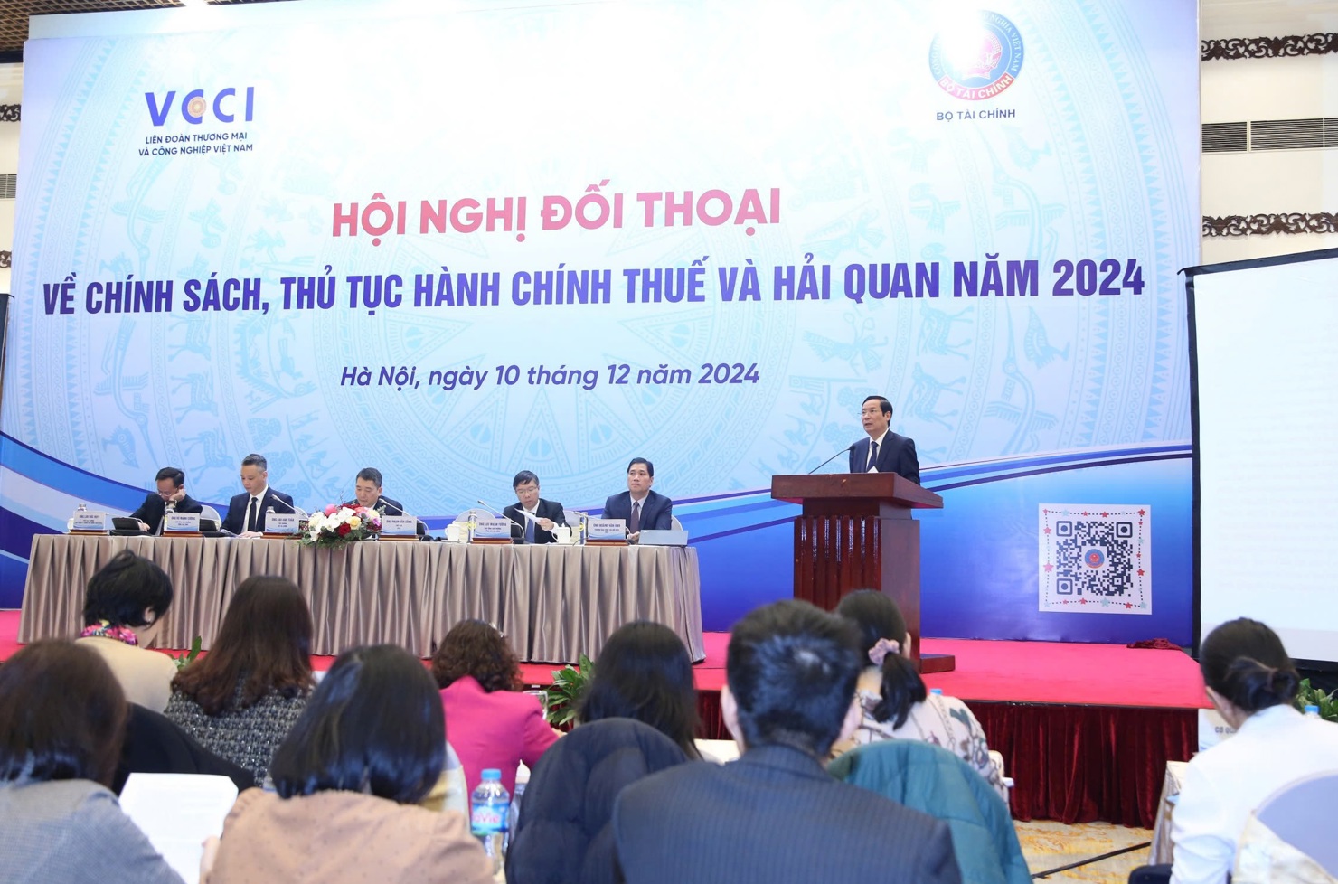 Ông Phạm Tấn Công - Chủ tịch VCCI phát biểu tại Hội nghị.