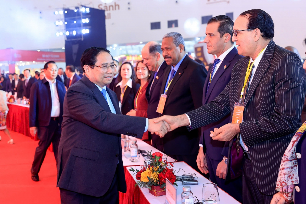 Thủ tướng Phạm Minh Chính dự lễ khai mạc Hội chợ Mùa Xuân 2026.