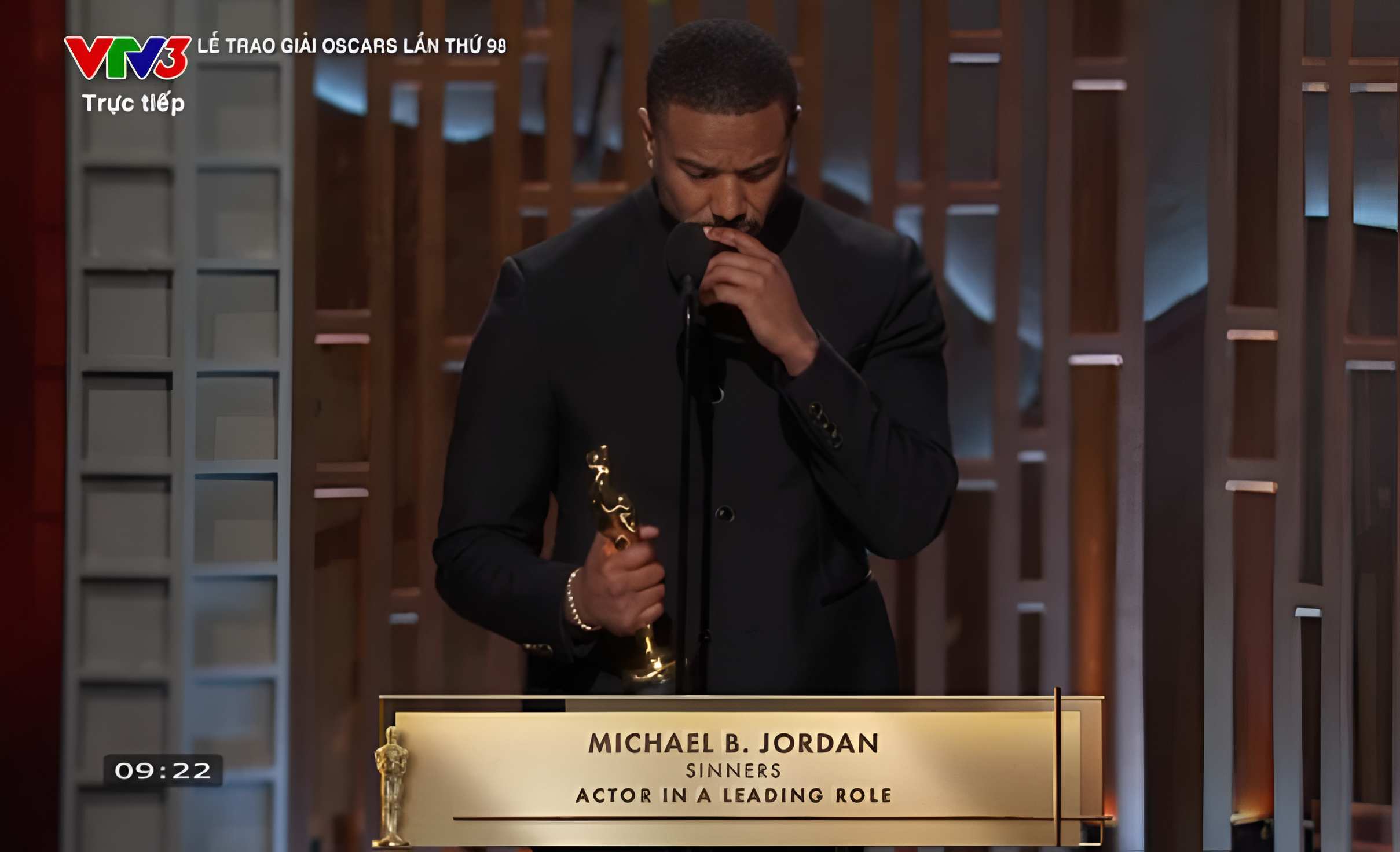 Diễn viên Michael B. Jordan phát biểu. Ảnh: Cắt từ clip