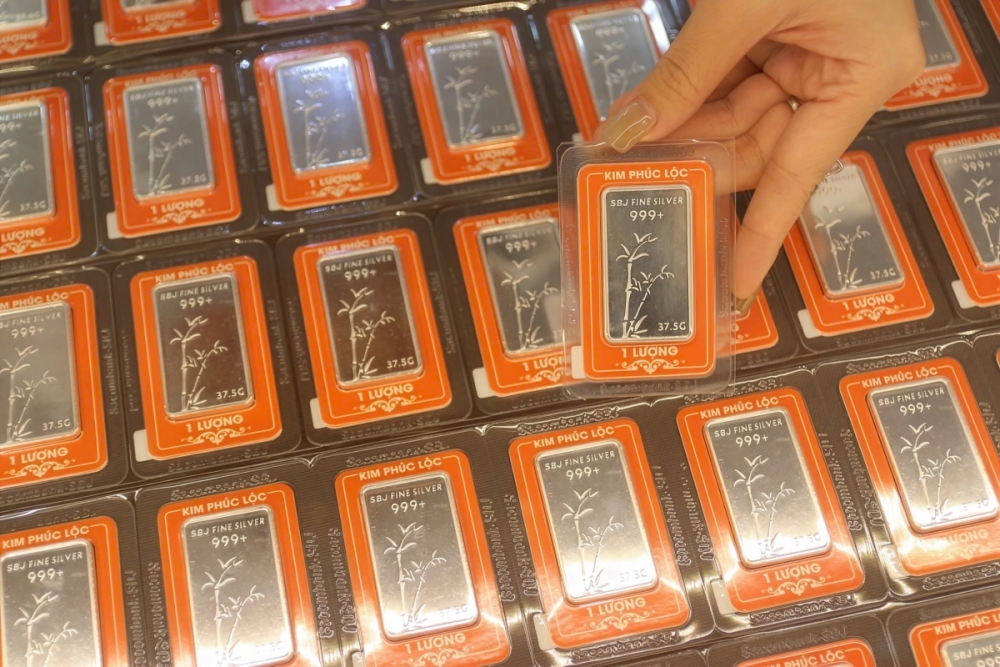 Giá bạc điều chỉnh, thúc đẩy nhu cầu chuẩn hóa thị trường Giá bạc điều chỉnh, thúc đẩy nhu cầu chuẩn hóa thị trường