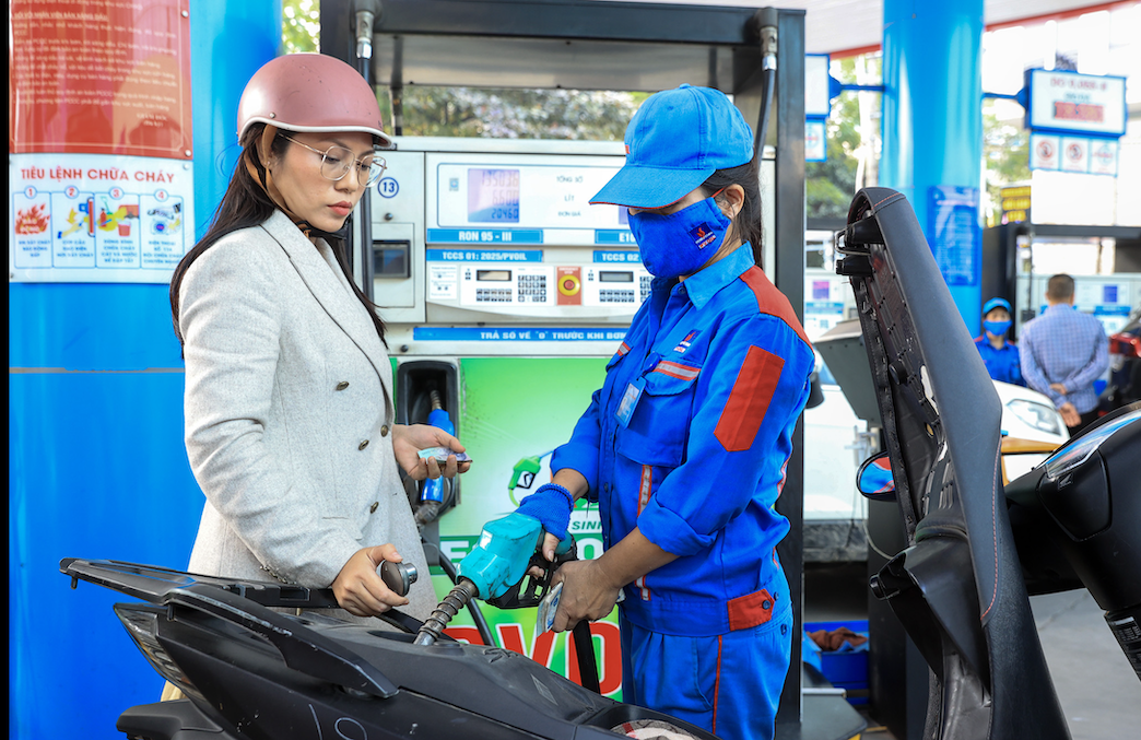 Bài 1: Cơn địa chấn từ xung đột Trung Đông