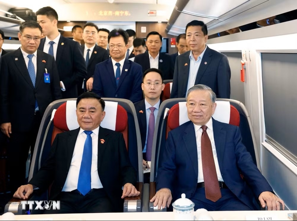 Tổng Bí thư, Chủ tịch nước Tô Lâm lên đường thăm thành phố Nam Ninh Tổng Bí thư, Chủ tịch nước Tô Lâm lên đường thăm thành phố Nam Ninh