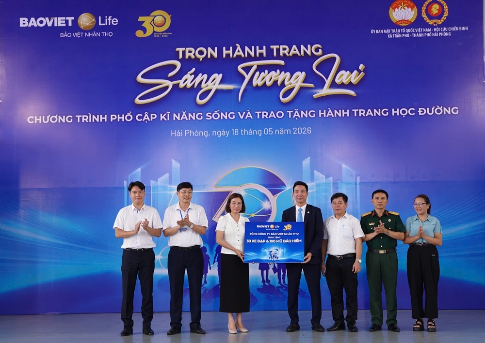 30 năm Bảo Việt Nhân thọ đồng hành cùng người dân và vun đắp tương lai thế hệ trẻ Việt Nam