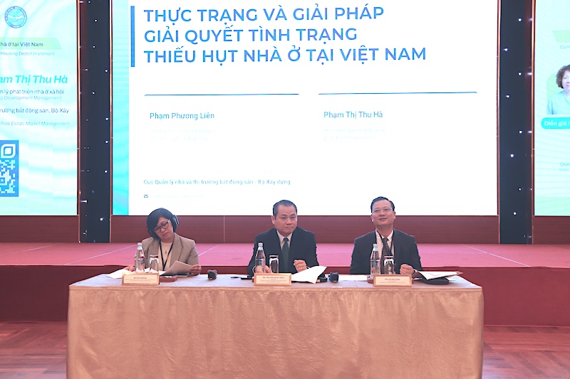 Sự kiện quy tụ hơn 100 đại biểu nhằm thảo luận các giải pháp thiết thực giải quyết bài toán nhà ở an toàn. Ảnh: Nguyễn Linh