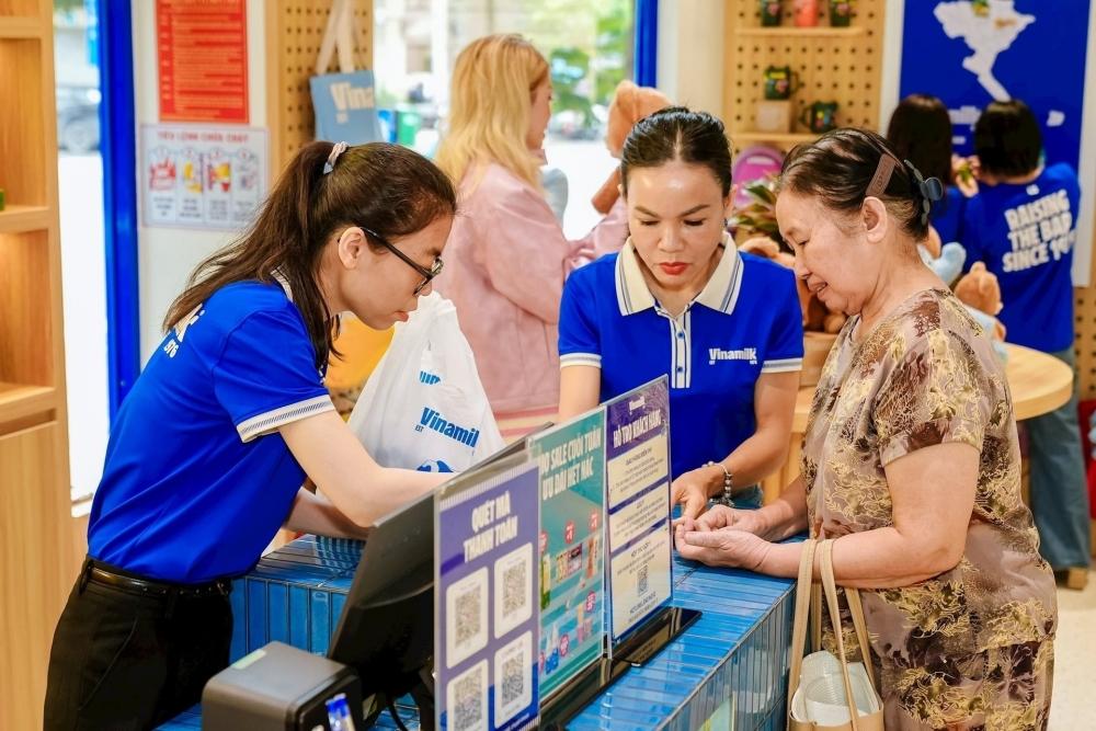 Vinamilk cùng 2 doanh nghiệp chia cổ tức, thưởng cổ phiếu cho cổ đông