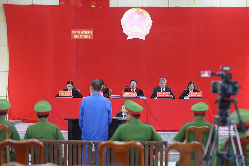 Quang cảnh phiên tòa. Ảnh: Huỳnh Du