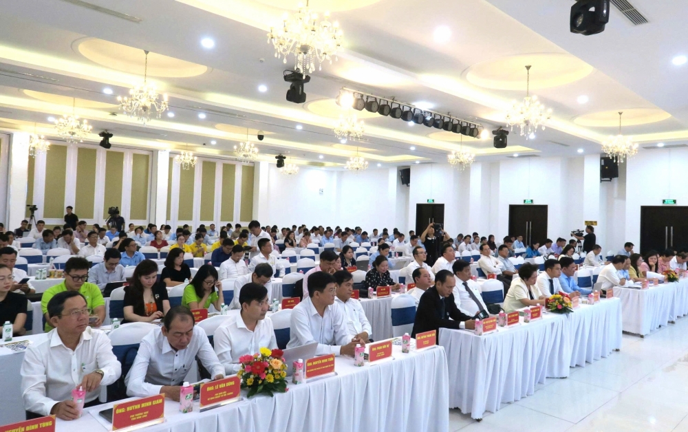 Thuế xuất khẩu 0%: Vì sao doanh nghiệp được hoàn thuế Giá trị gia tăng, hộ kinh doanh thì không?