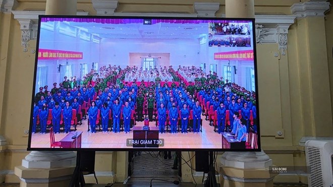 Ca sĩ Chi Dân bị 7 năm tù, Trúc Phương 6 năm tù, An Tây 8 năm tù trong vụ án VN10