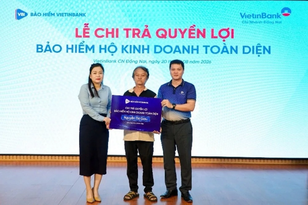 Tiểu thương bị thiệt hại trong vụ cháy chợ Biên Hòa vào ngày 5/8/2026 được hỗ trợ tài chính từ quyền lợi bảo hiểm hộ kinh doanh