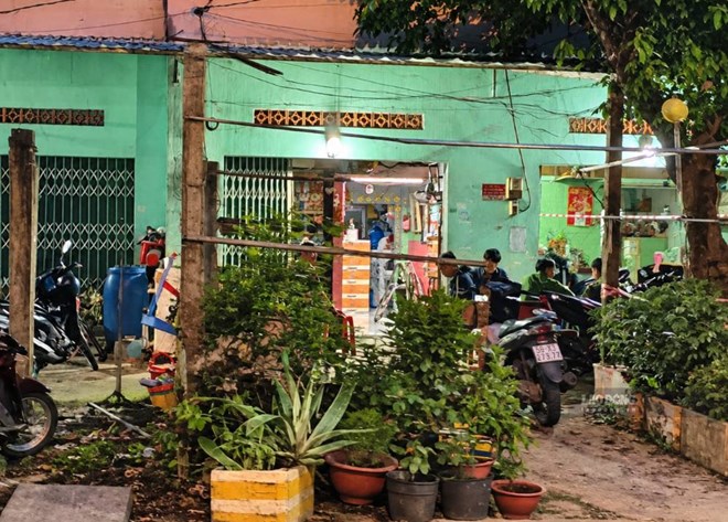 Lấy lời khai nghi phạm trong vụ án mạng khiến 2 người tử vong ở Củ Chi