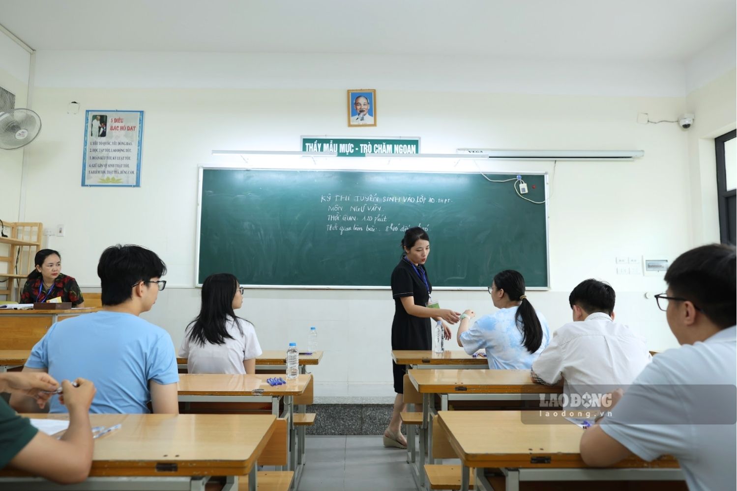 Thí sinh tham dự kỳ thi tuyển sinh vào lớp 10 năm 2026 tại Hà Nội. Ảnh: Hải Nguyễn