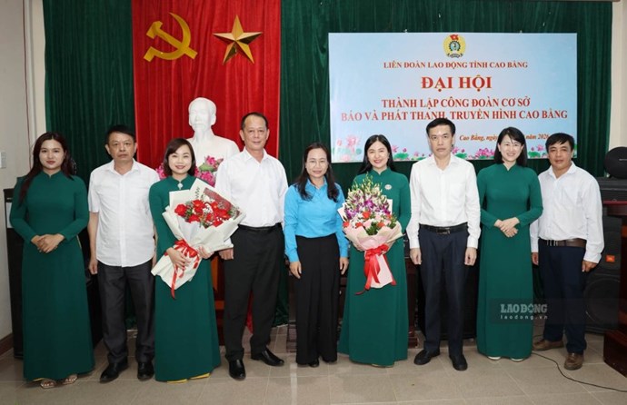 97 đoàn viên gia nhập Công đoàn cơ sở Báo và Phát thanh, Truyền hình Cao Bằng
