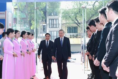 <a href="/su-kien" title="Sự kiện" rel="dofollow">Sự kiện</a>