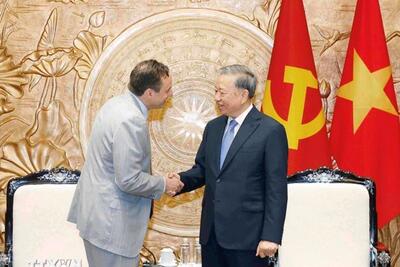 <a href="/su-kien" title="Sự kiện" rel="dofollow">Sự kiện</a>