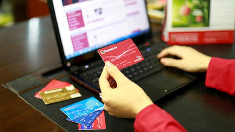 Chuyển đổi thẻ ATM làm bằng thẻ từ sang thẻ chip