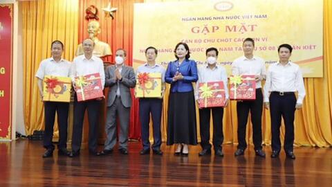 Thống đốc Nguyễn Thị Hồng gặp mặt cán bộ chủ chốt ngành Ngân hàng tại TP Hồ Chí Minh