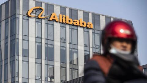 Alibaba lần đầu báo cáo doanh thu tăng chậm kể từ năm 2014