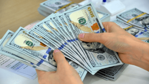 USD lên cao nhất 20 năm, tỷ giá USD/VND chịu sức ép lớn