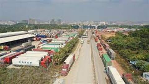 Chấn chỉnh, xử lý các hành vi tiêu cực liên quan hoạt động xuất, nhập khẩu, thông quan hàng hóa tại cửa khẩu biên giới đất liền