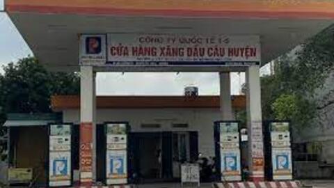 Ninh Bình: Kiểm tra loạt cây xăng dầu treo biển hết xăng tạm đóng cửa