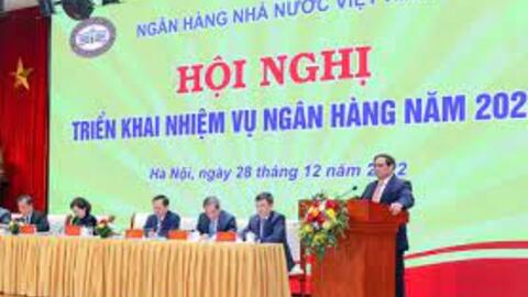 Thủ tướng yêu cầu ngân hàng giảm chi phí để hạ lãi suất, tập trung tín dụng vào sản xuất kinh doanh