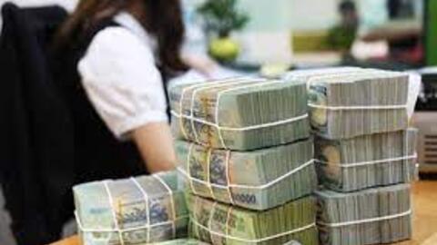 Thu NSNN bằng 127,8% dự toán, tăng 15% so với năm 2021