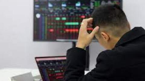 Yuanta: VN-Index có thể tiếp tục đi ngang trong tháng 4, xu hướng dài hạn duy trì giảm