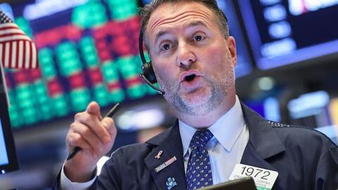 Tăng 13 phiên liền, Dow Jones ghi nhận chuỗi leo dốc dài nhất kể từ năm 1987