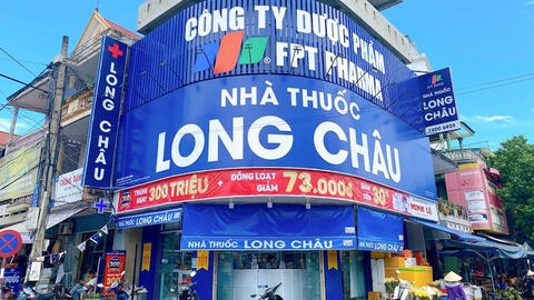 FPT Retail lỗ đậm 300 tỷ: Bán thuốc trúng lớn không bù nổi thất thu hàng công nghệ