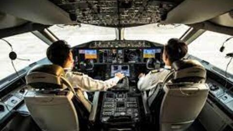 Phi công Việt tại Vietnam Airlines được bù tiền nếu lương thấp hơn phi công ngoại