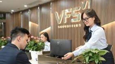 Tổng Giám đốc Chứng khoán Nhất Việt mua thành công 7 triệu cp