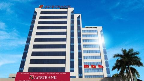 Agribank lần thứ 7 lọt Top 10 Doanh nghiệp lớn nhất Việt Nam