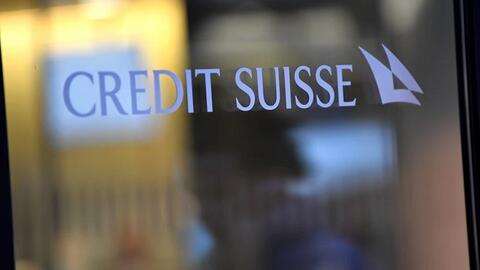 Một năm sau khi Credit Suisse sụp đổ, ngành ngân hàng châu Âu vất vả phục hồi