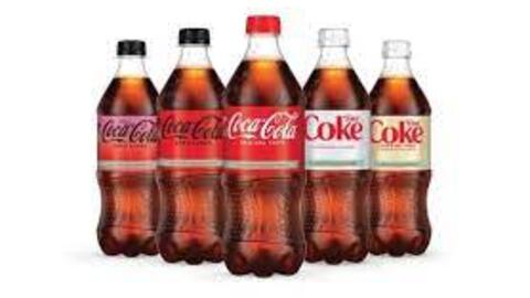 Bao bì mới của Coca-Cola và cuộc đua chuyển đổi xanh của các nhãn hàng toàn cầu