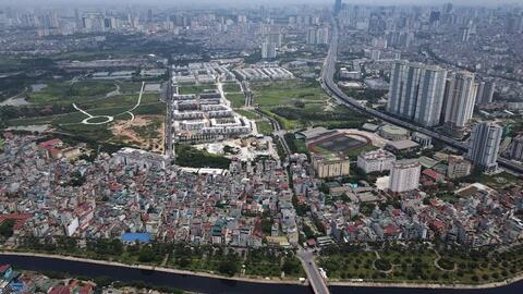 Một doanh nghiệp bất động sản mượn 12 lô đất của công ty mẹ để vay 100 tỷ 