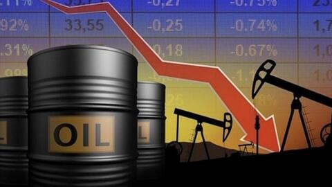 Dầu giảm hơn 1% sau dữ liệu kinh tế Mỹ