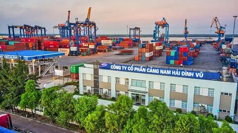 Doanh nghiệp khai thác chợ Bến Thành mục tiêu giảm lãi, chật vật thoái vốn các khoản đầu tư