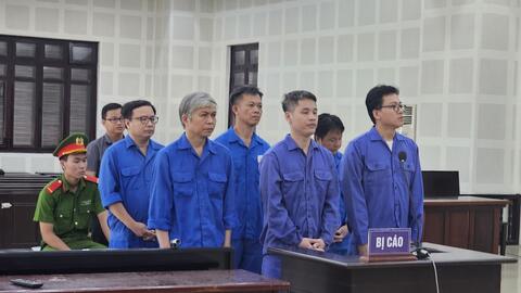 Cán bộ quận yêu cầu doanh nghiệp trích lại tiền khi trúng thầu